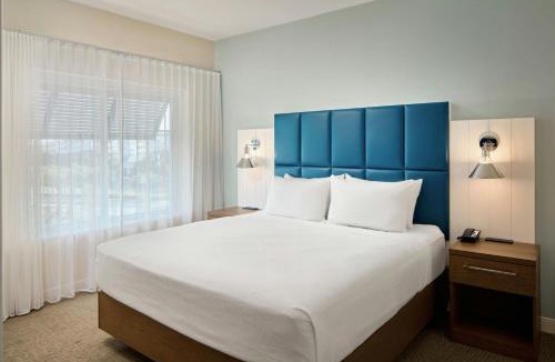Charleston Hotel | Residence Inn by Marriott Charleston Patriots Point