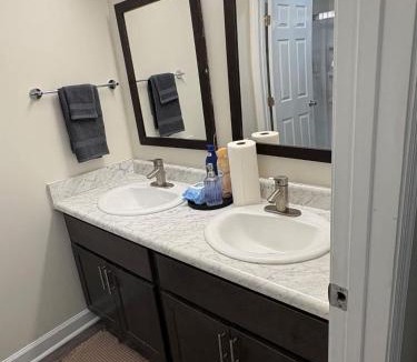 Columbia Apartment | Winter Rates - Near USC & Riverbanks Zoo