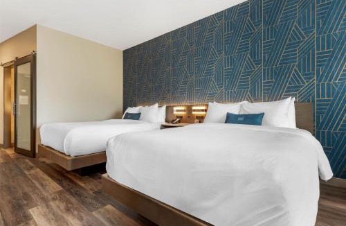Summerville Hotel | DoubleTree by Hilton Summerville Nexton