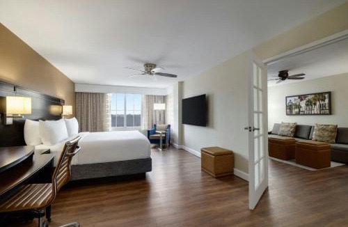 Ansonborough Hotel | Courtyard by Marriott Charleston Historic District