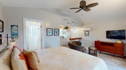 Tybee Island House | Zabana Cottage by Tybee Vacation Rentals