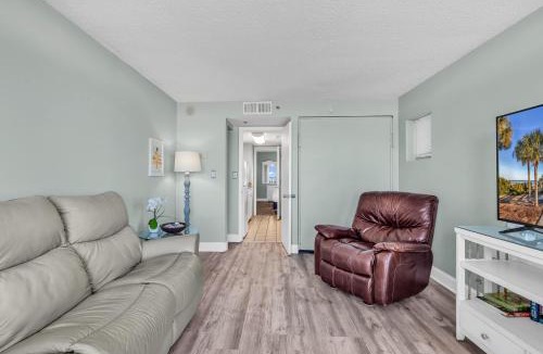 Myrtle Beach Apartment | Hosteeva 1BR Oceanfront Condo in Atlantica Resort near Boardwalk