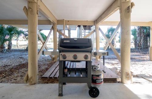 Tarpon Pond House | 545 Tarpon Pond Cottage