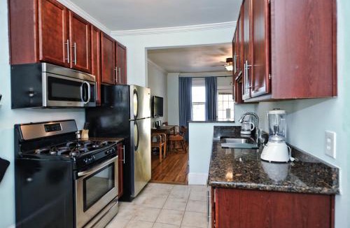 Dilworth Apartment | The Home Collection CLT: Kirkwood Avenue