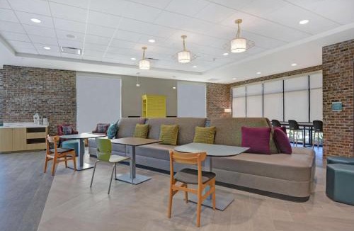 Charleston Hotel | Home2 Suites By Hilton Charleston Daniel Island, Sc