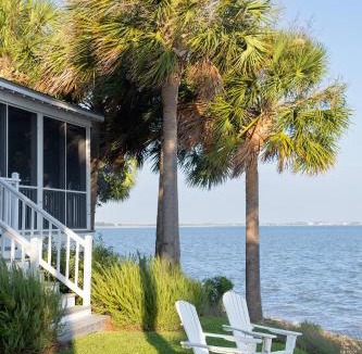 Charleston House | The Cottages on Charleston Harbor