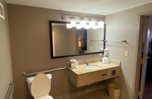 Port Wentworth Hotel | Red Roof Inn Savannah North I-95 - Port Wentworth