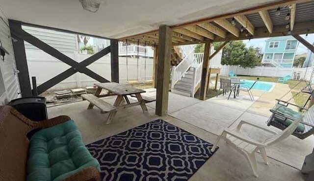 Cooper's Lighthouse 4 Bedroom Home by RedAwning