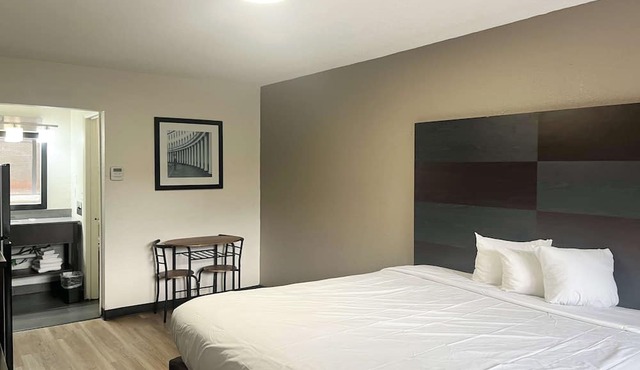 Motel 6 Charlotte, NC – Airport South