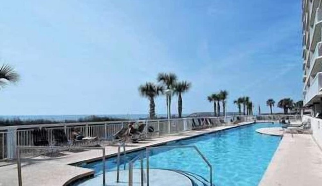 Ocean Views and Spring Breeze | CS N703