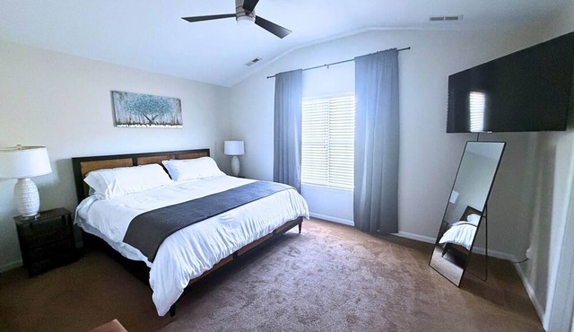 Private Home - Minutes from UNCC & Uptown
