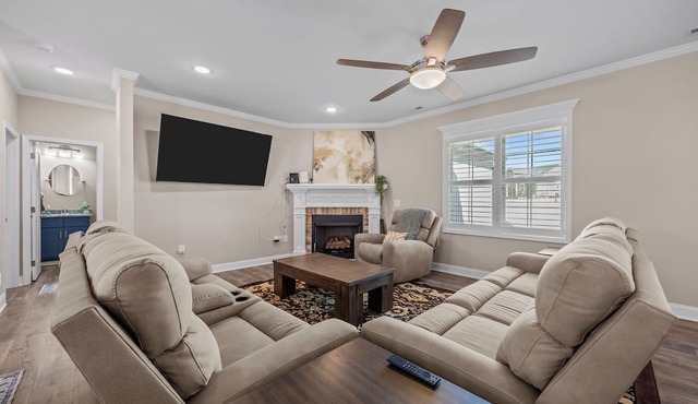 Southcreek Haven 3BR Retreat Near Campbell & Cape Fear River