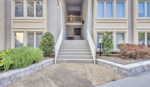 1691 Bluff Villa @ Sea Pines | Walk to South Beach | Tennis, Pickleball & Golf