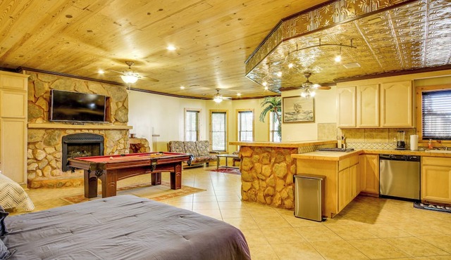 Lake Murray Retreat w/Private Dock & Water Views!