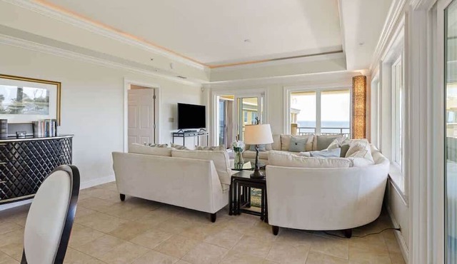 East Point Villa - Oceanfront Luxury-Cart Included