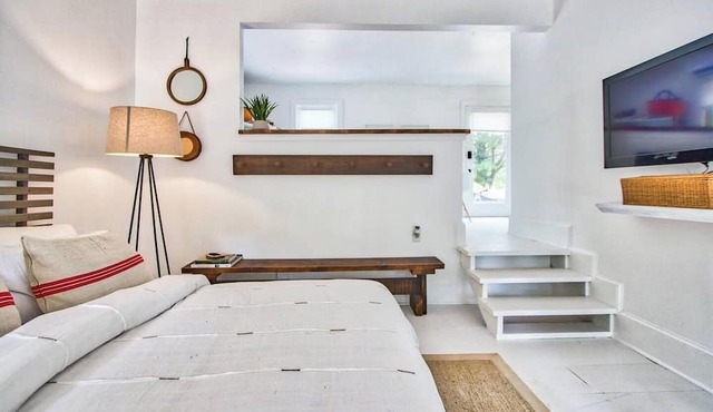 Idlewild Studio: Scandinavian studio just 20min to uptown
