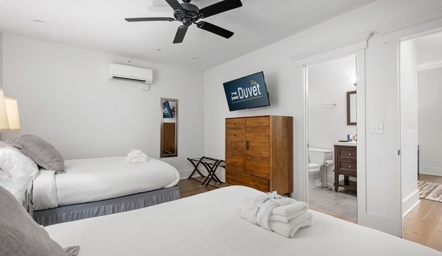 In the Heart of King Street | Hampton Suite