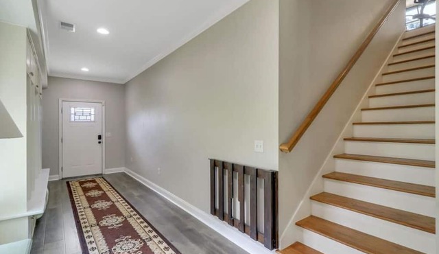 4-bedroom 2.5 bath cozy house in charming Beaufort 15 min from MCRD PI/Donwtown