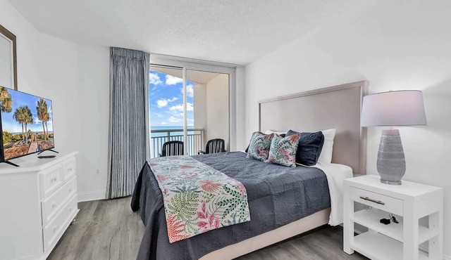 3BR Beach Gem Full Ocean Views From All Bedrooms