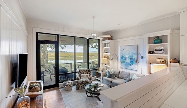 GORGEOUS MARSH Views - Upscale 3BR, Pool & Pier Access