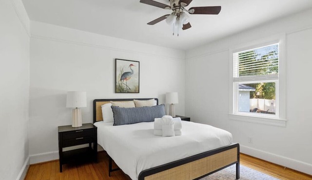 Park Circle - Firefly - Renovated 3 Bedroom!