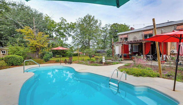 Backyard Oasis w/Pool: Sunny Sumter Studio!