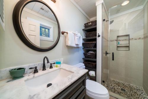 546 Tarpon Pond Cottage