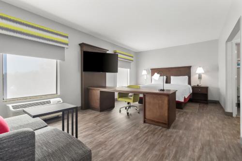 Hampton Inn & Suites - Hartsville, SC