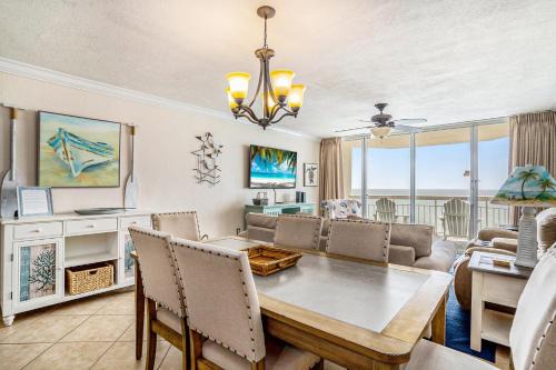 1004 Waters Edge Resort condo