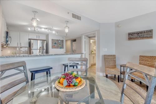 Oceanfront Work From Here Central Location! 1157