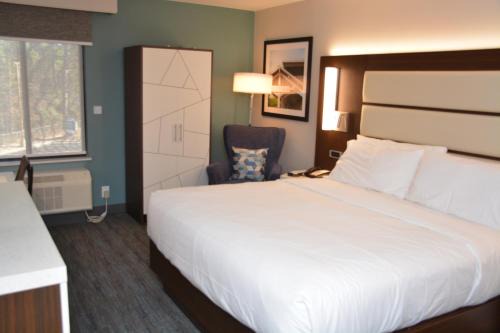 Four Points by Sheraton Fayetteville Fort Bragg
