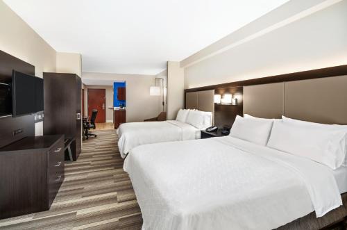 Holiday Inn Express & Suites Florence I-95 at Hwy 327 by IHG